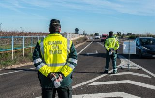 Qué papeles debes llevar en el coche y cuánto te costará no hacerlo